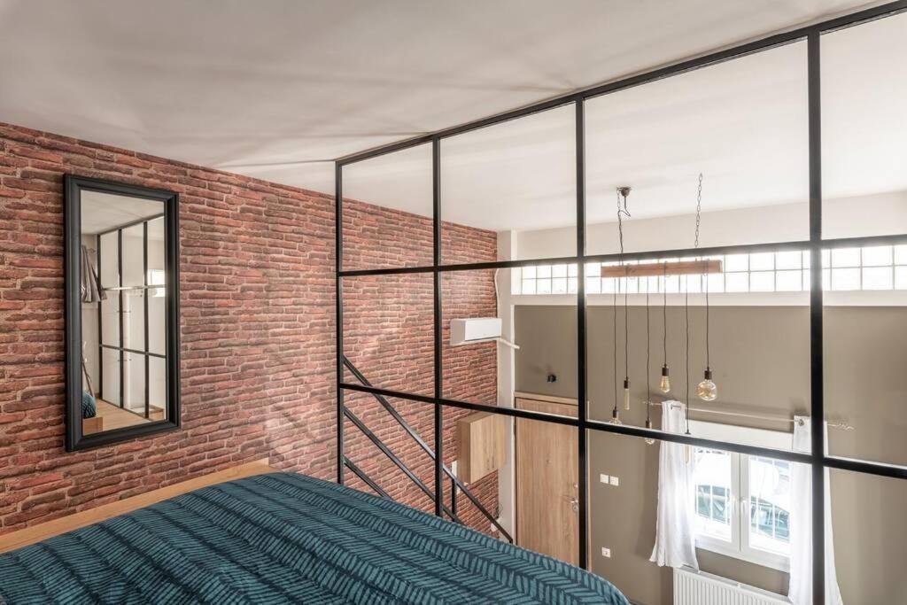 Industrial Loft Near Seaside W 200Mbps Appartement Thessaloniki Buitenkant foto